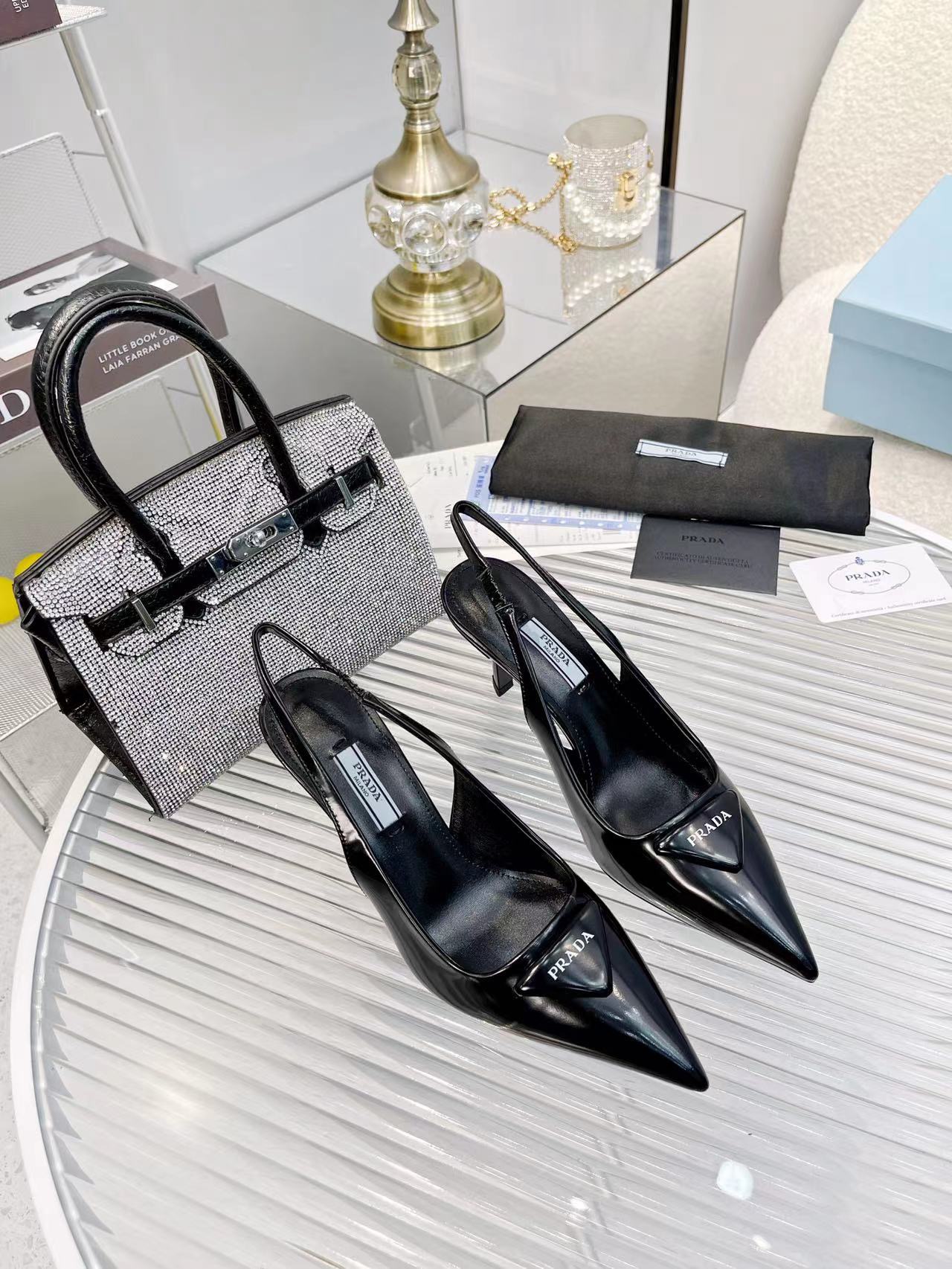 Women's high heels
